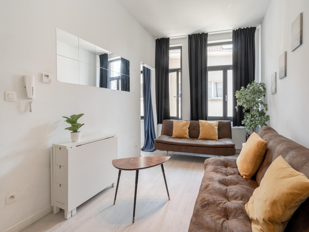 Modern 1-slaapkamerappartement voor 7 in Antwerpen