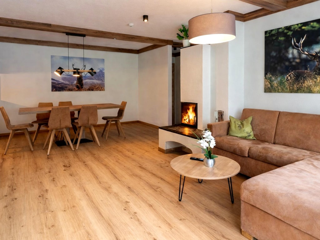 Rauris Penthouse with Fireplace