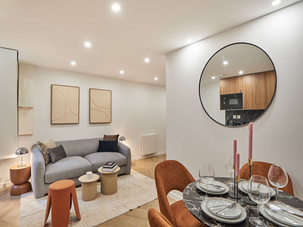 Modern appartementencomplex in het Parijse Montmartre