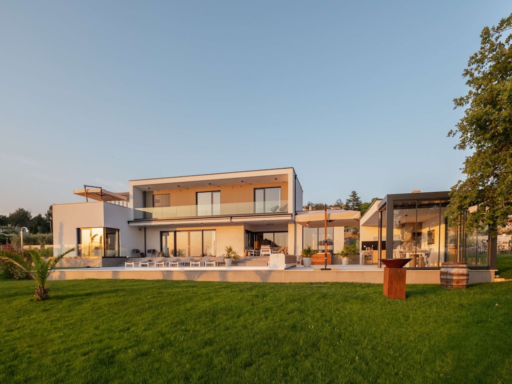 Ontworpen vakantiehuis met uitzicht op zee
