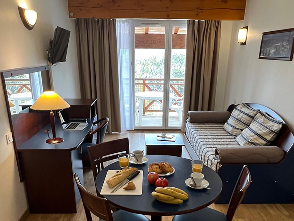 Moderne Familienwohnung mit Terrasse