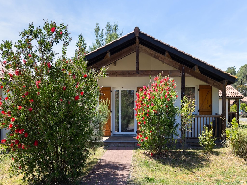Ruim huis vlakbij Ondres Beach