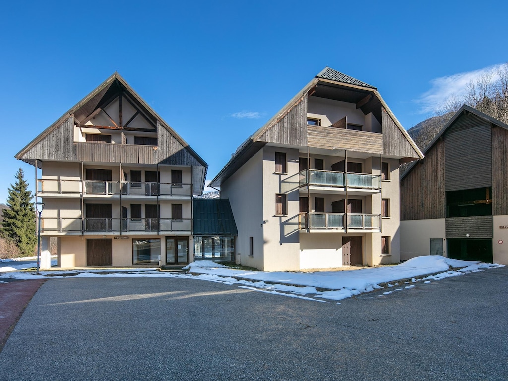 Geräumige Gruppenunterkunft im Tal