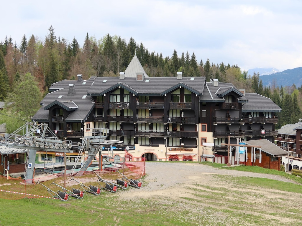 Aufenthalt mit Bergblick in der Nähe der Skipisten von Morillon