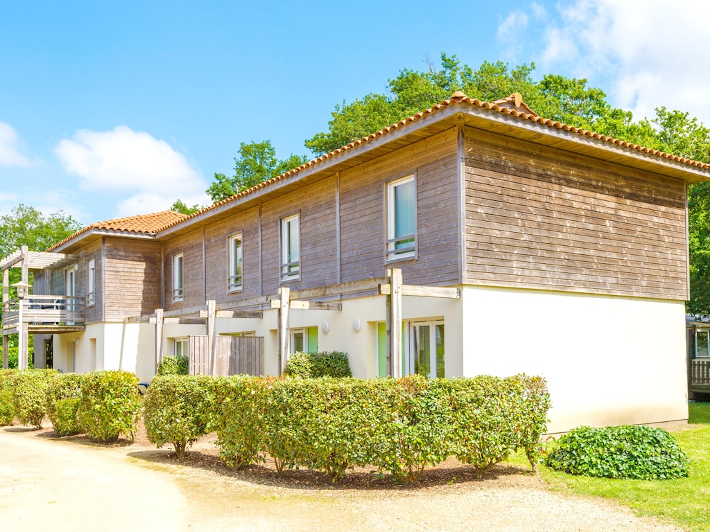 Chique appartement aan het meer