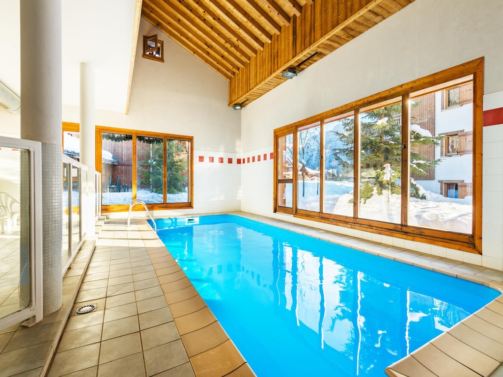 Schitterend bergchalet met verwarmd zwembad