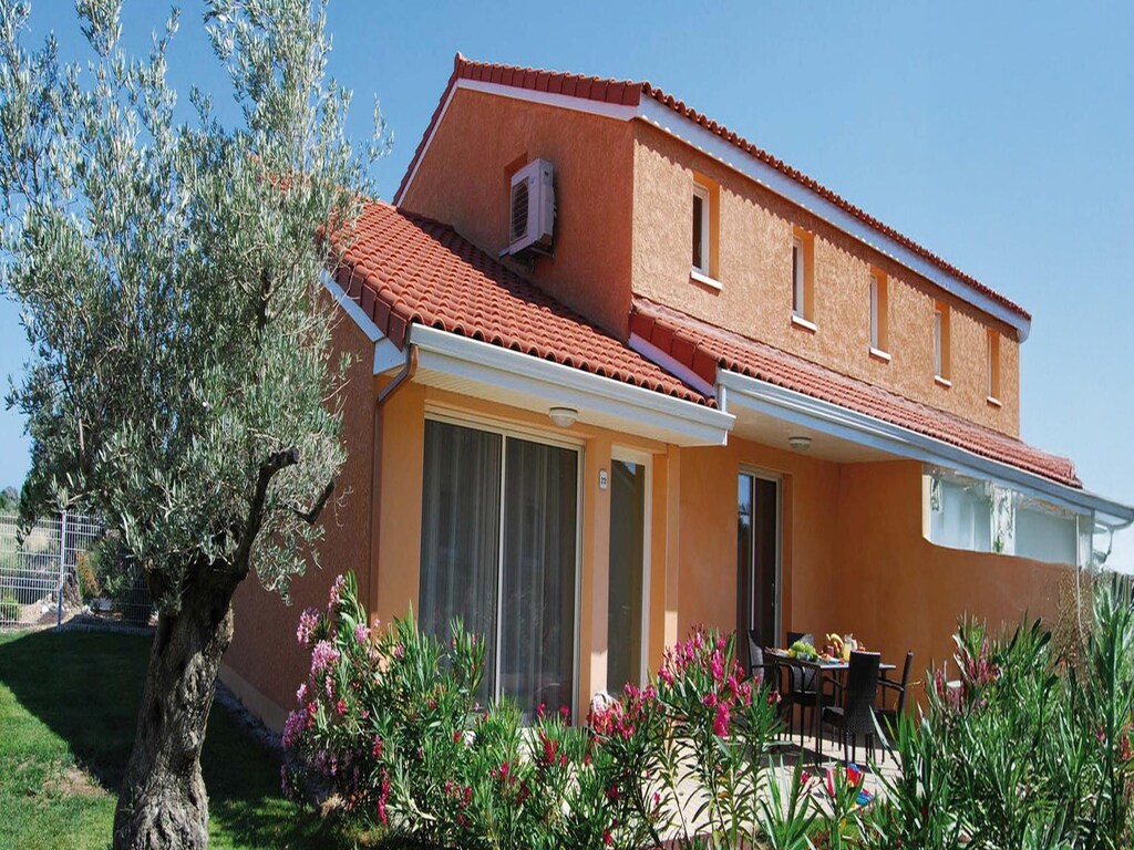Vakantiehuis in Torreilles met gedeeld zwembad