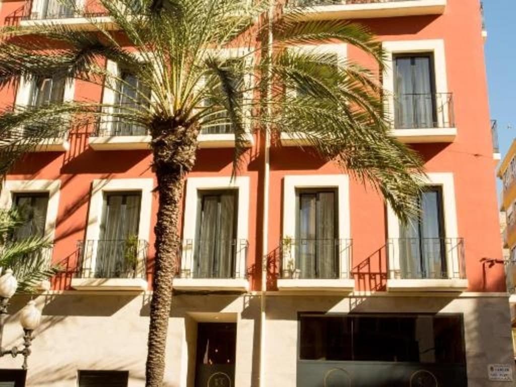 Luxe compact appartement met jacuzzi