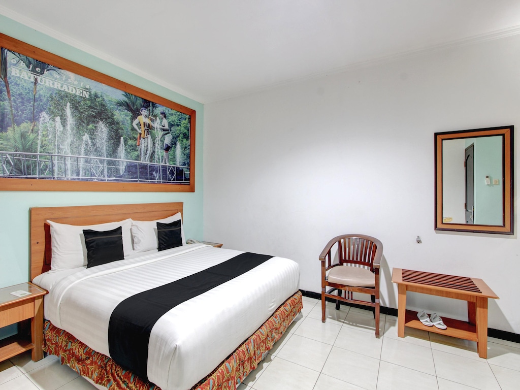 Family Friendly Suite W/Free WiFi Parking and Pool