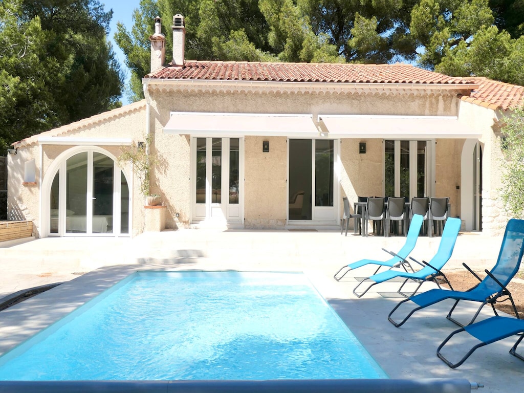Piscine/ Proche mer et village / Carry Le Rouet