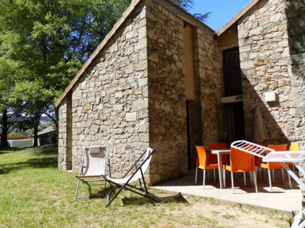 Groot familiehuisje in de Ardèche