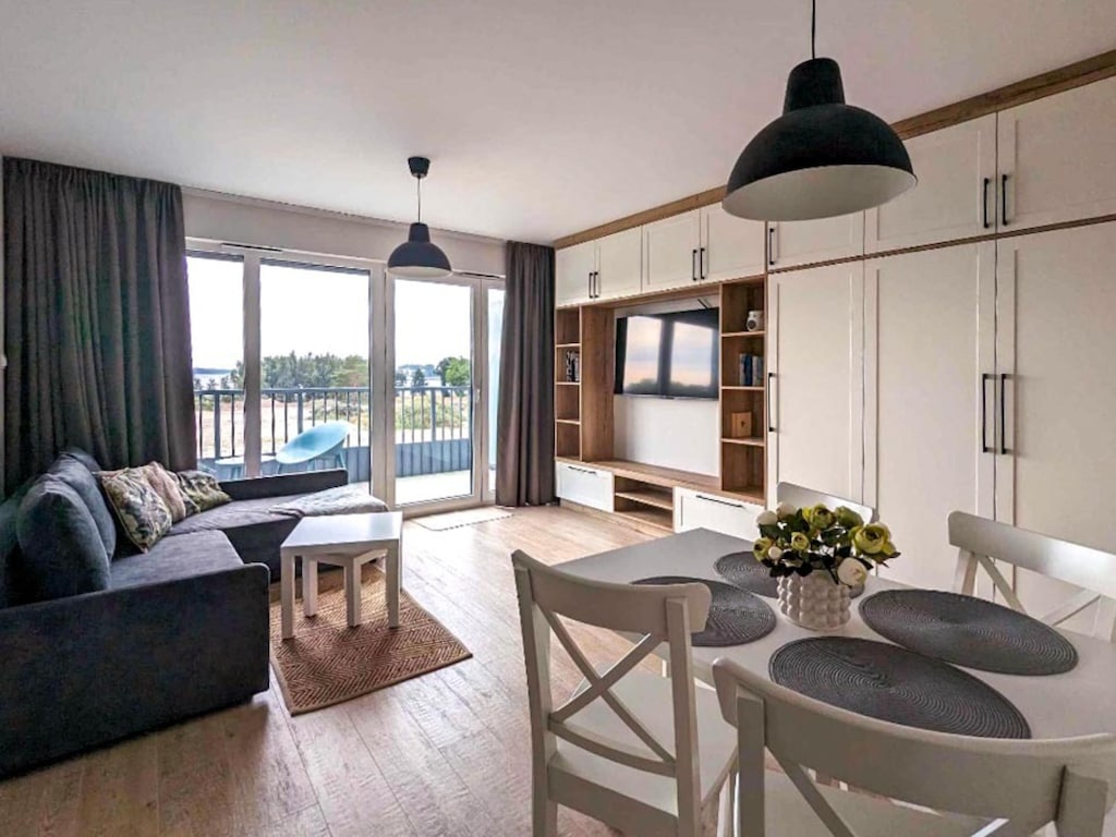 Ferienwohnung in Dziwnów am Meer für 4 Personen mit Balkon