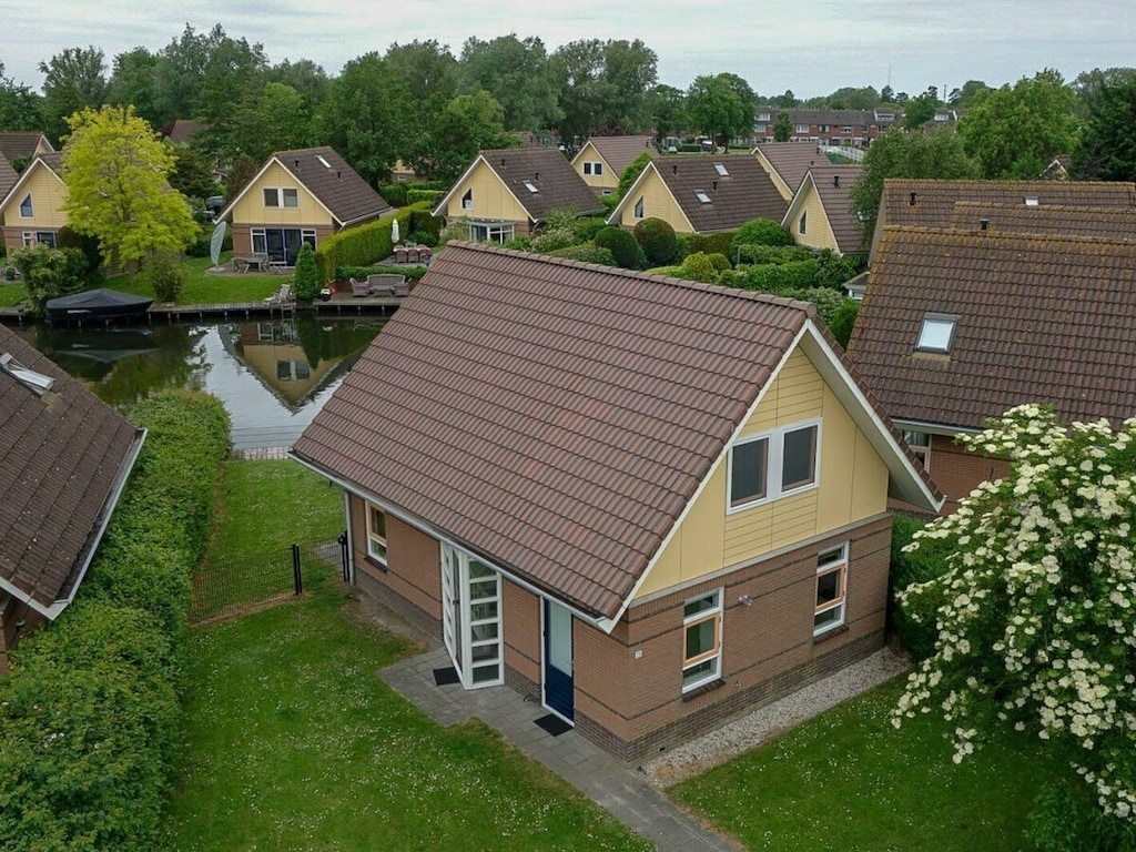 Ferienhaus in Medemblik mit Terrasse
