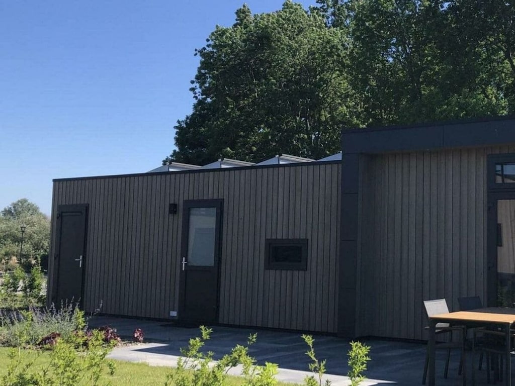 Ferienhaus in Mol mit Terrasse und Wifi