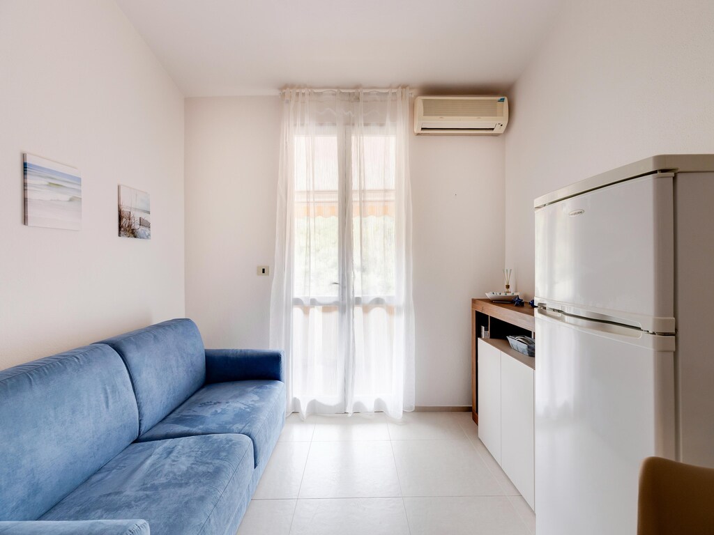 Appartement met terras met zeezicht en airconditioning.