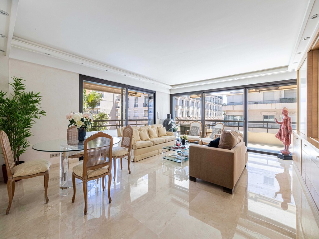 Modern appartement met airconditioning, 2 slaapkamers/4 personen - Cannes