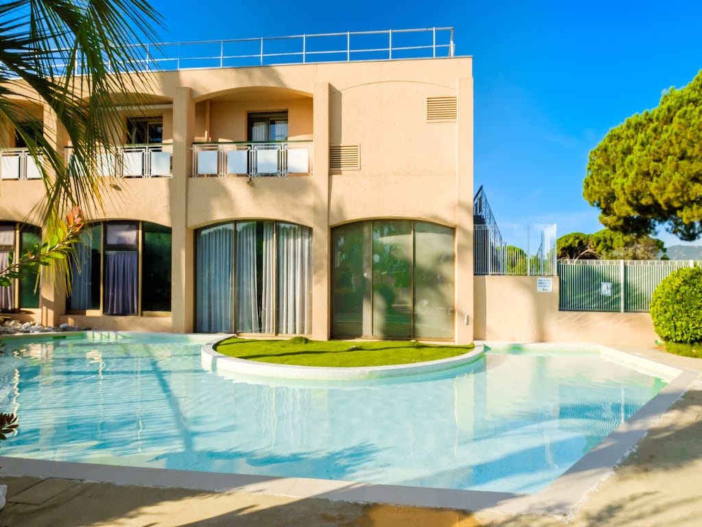 Rückzugsort mit beheiztem Pool