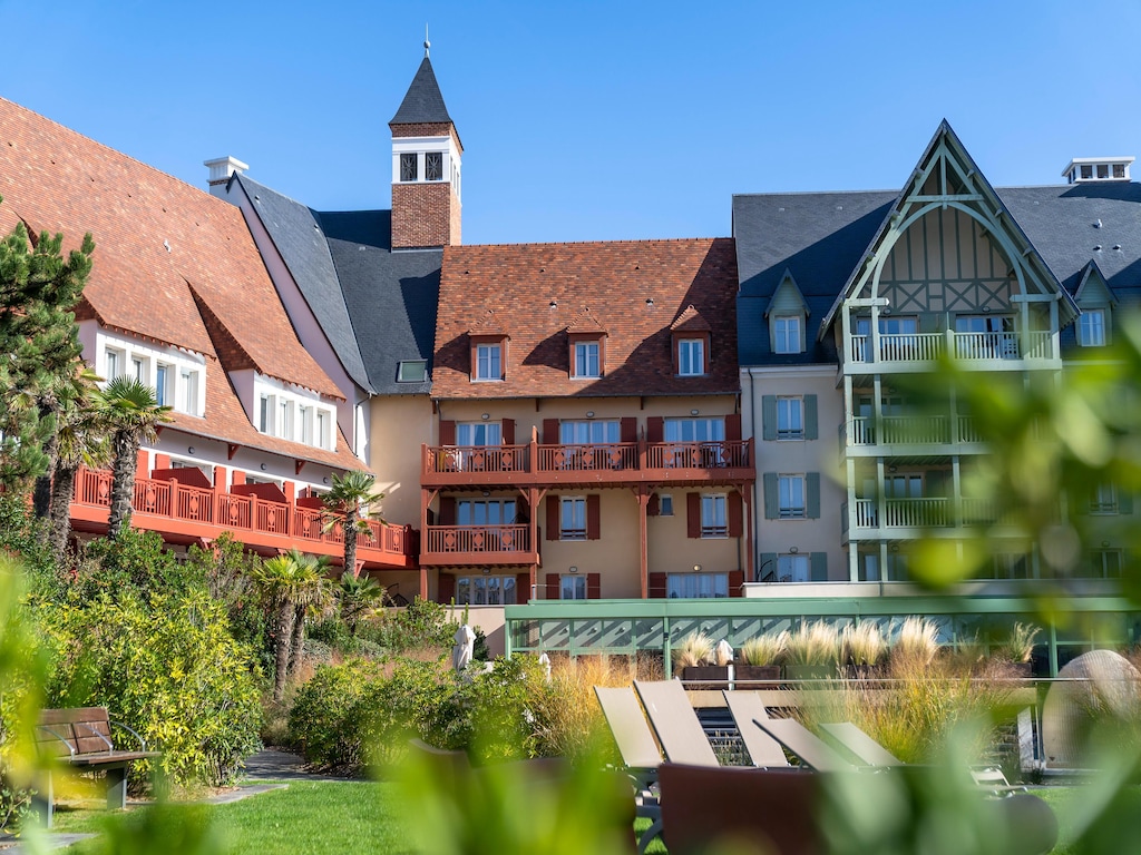 Premium-Spa-Apartment in Deauville für 8