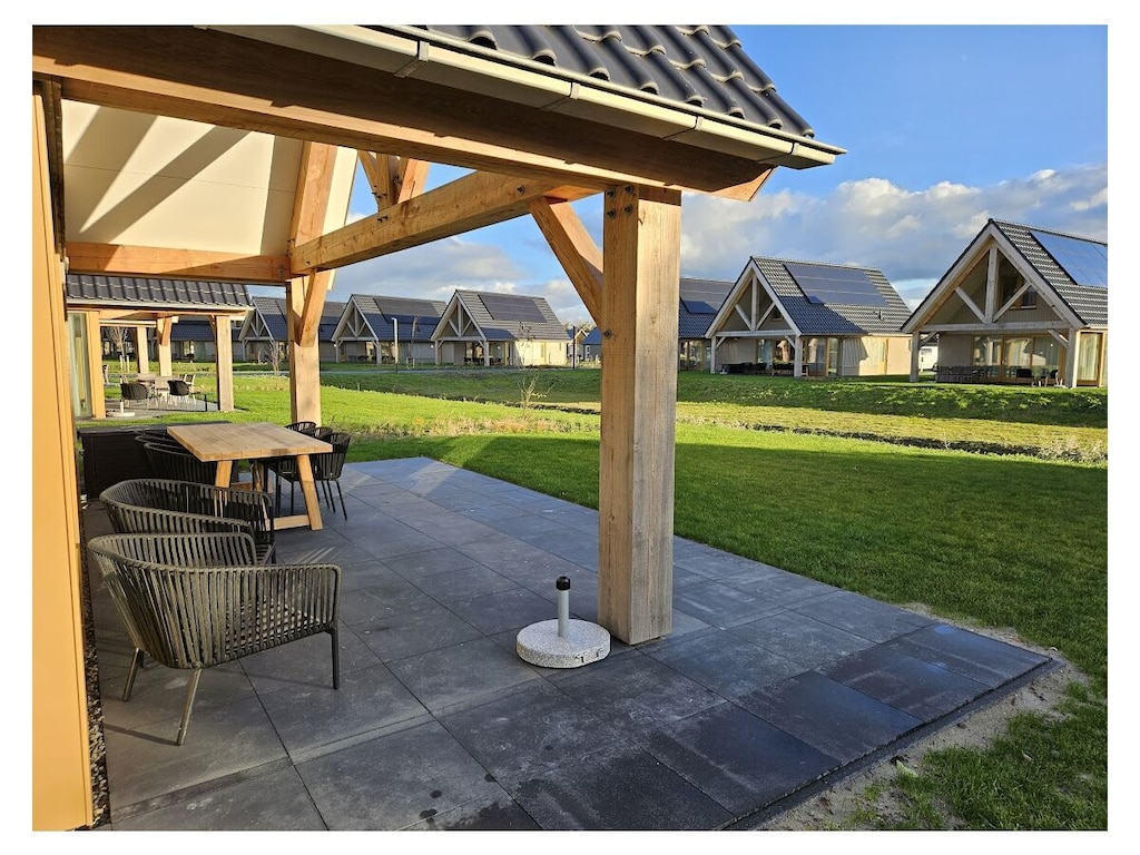 Moderne, freistehende Villa in Cadzand für 6 Personen mit vollausgestatteter Küche, großer Terrasse und kostenlosem WLAN.