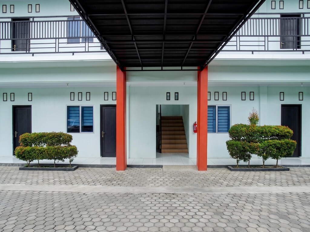 Lima Residence Deluxe Twin