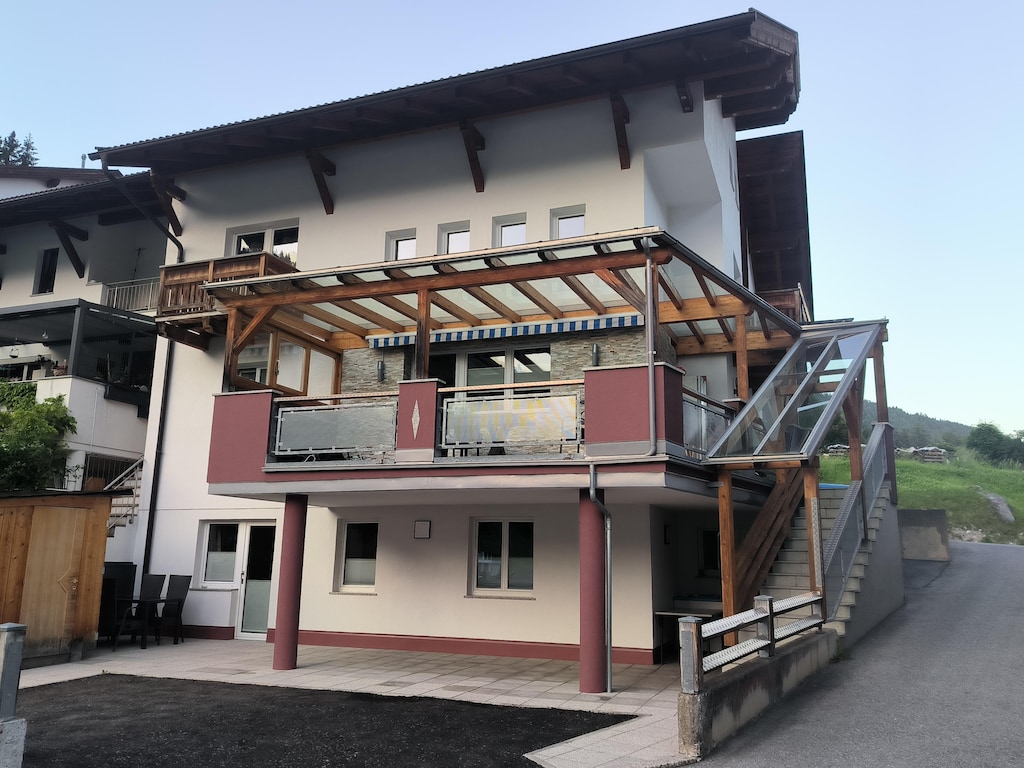 Wohnung in Strengen mit Bergblick