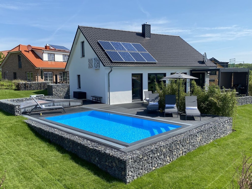 Vakantiehuis in Hohwacht met zwembad