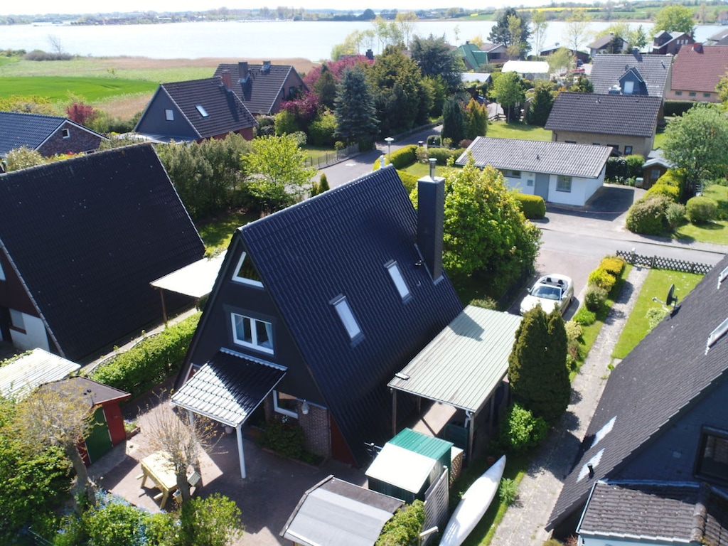 Vakantiehuis in Lüttfeld met zwembad