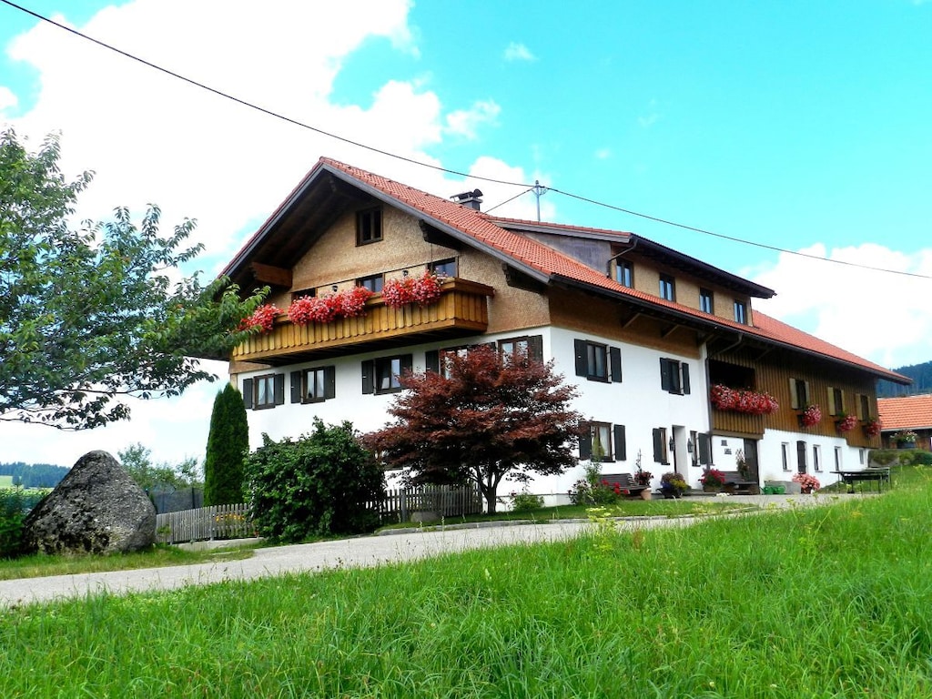 Fluh im Haus Lingg