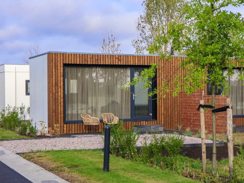 Ferienhaus in Nijkerk mit Terrasse