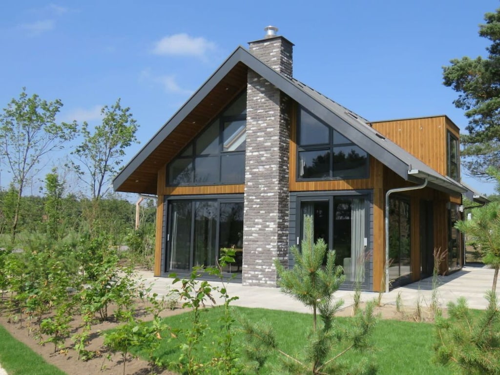 Villa in Otterlo mit Terrasse und Wifi