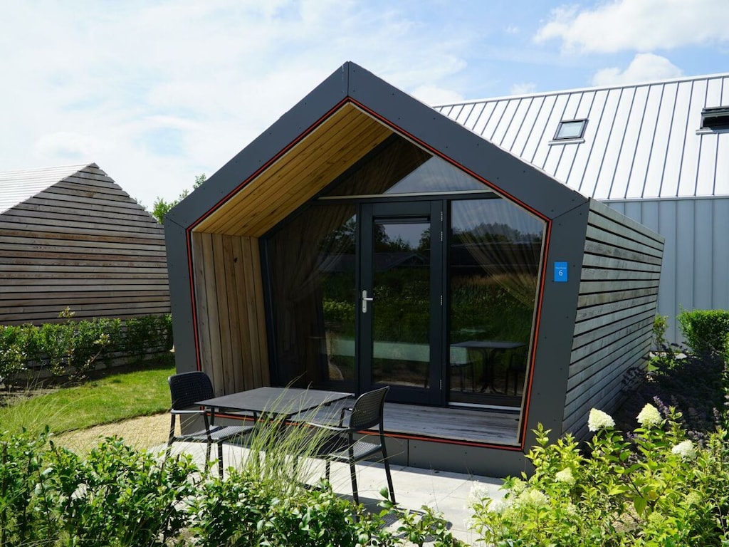 Ferienhaus in Nijkerk mit Terrasse