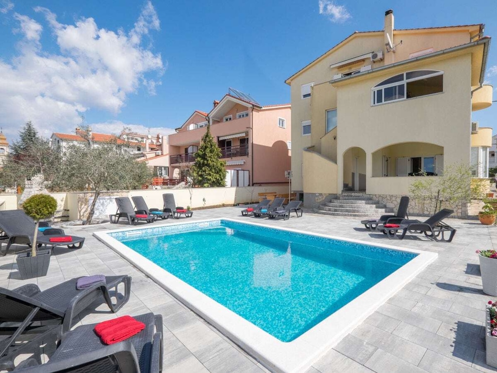 1 Villa Colonia