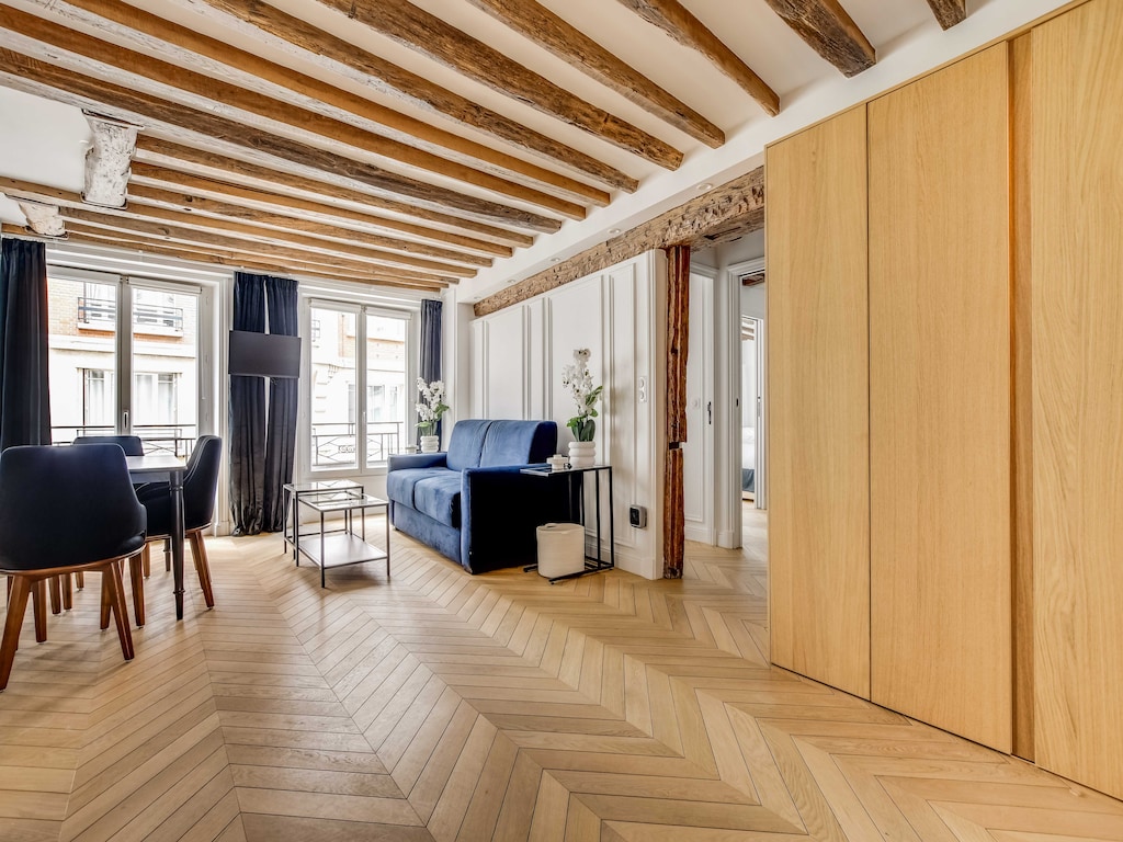 2BDR/5P appartement au centre de Paris in downtown Paris