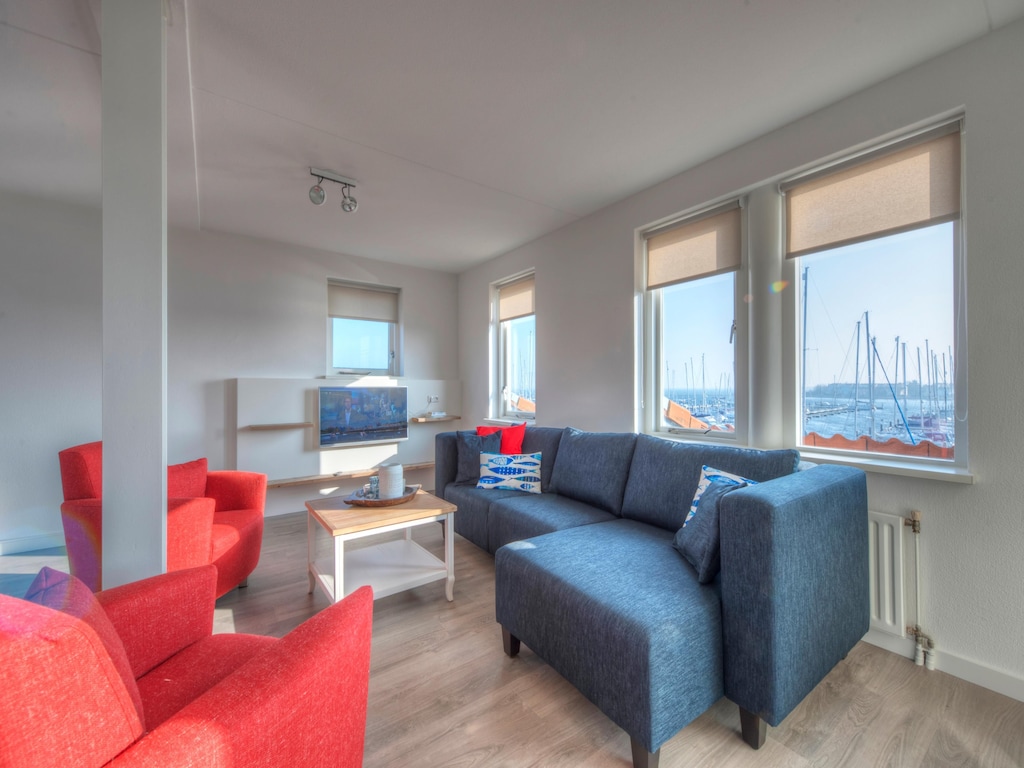 Maisonette-Apartment in Ouddorp für 6 Personen, beim Wasser und in der Nähe des Strandes.