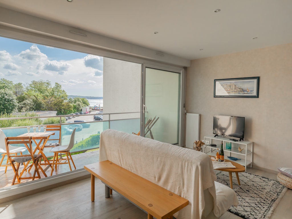 Ferienwohnung 100m vom Sandstrand in Plougonvelin