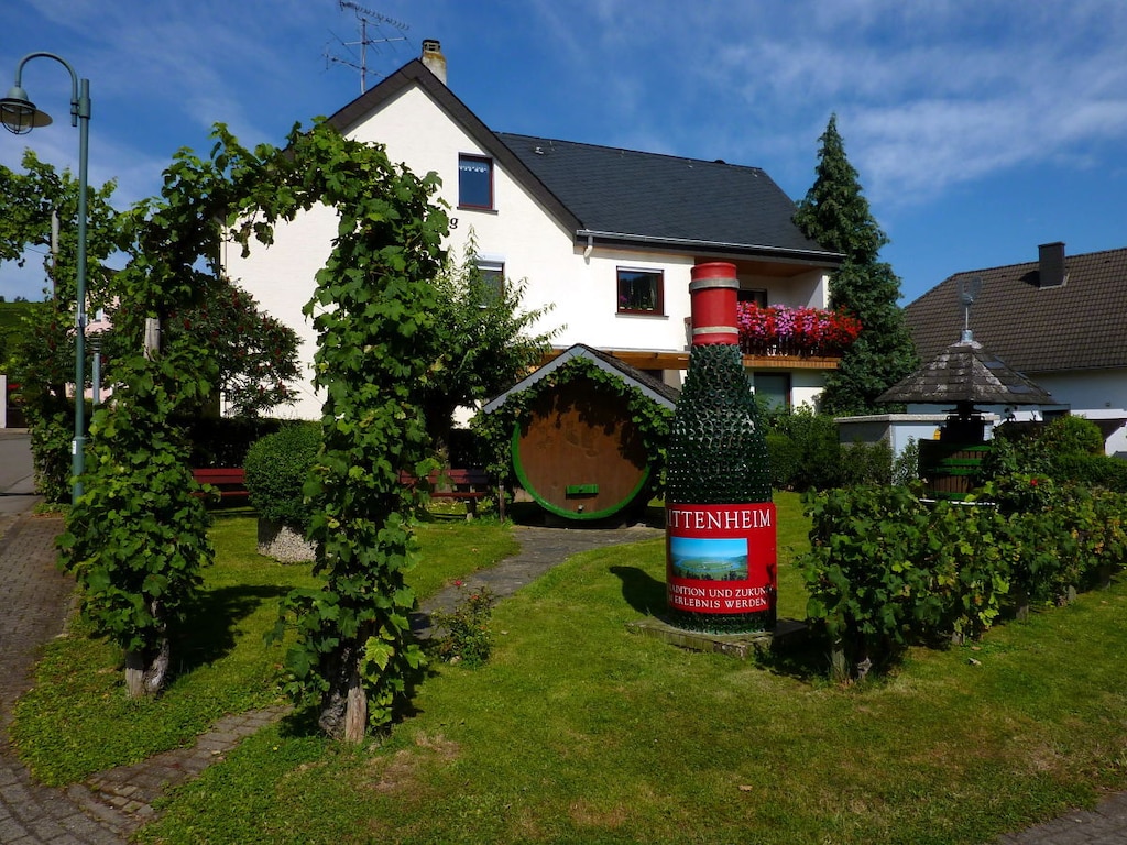 Helga Guesthouse Arnold en Helga Kirsten