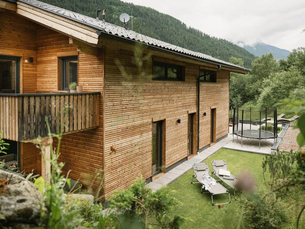 To the Stubai Glacier - Forest