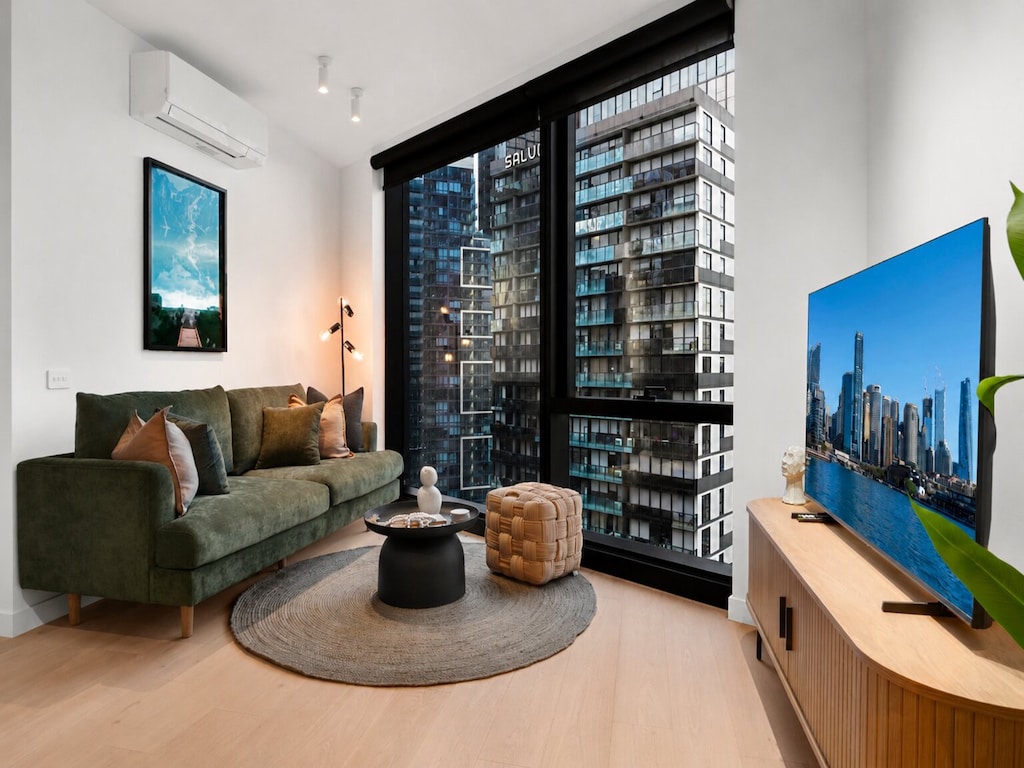 Skyline 2-Zimmer-Apartment in der Nähe von Crown mit Pool und Sauna