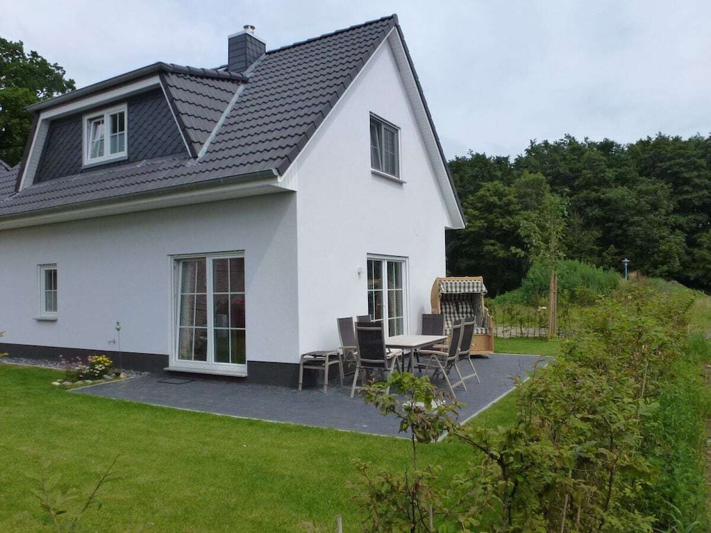 Ferienhaus in Breege mit Schwimmbecken