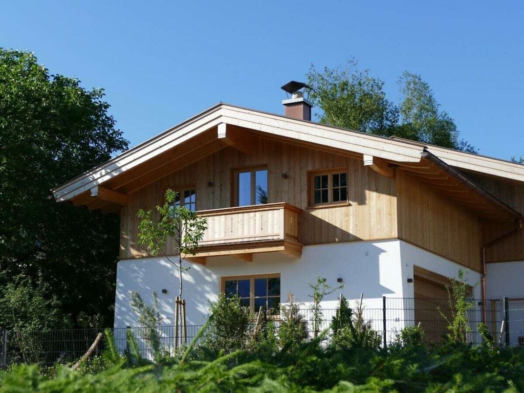 Bodenschneid Suites "Neureuthblick"