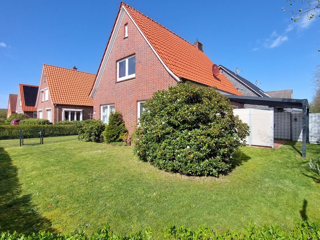 Vakantiehuis in Norden met zwembad
