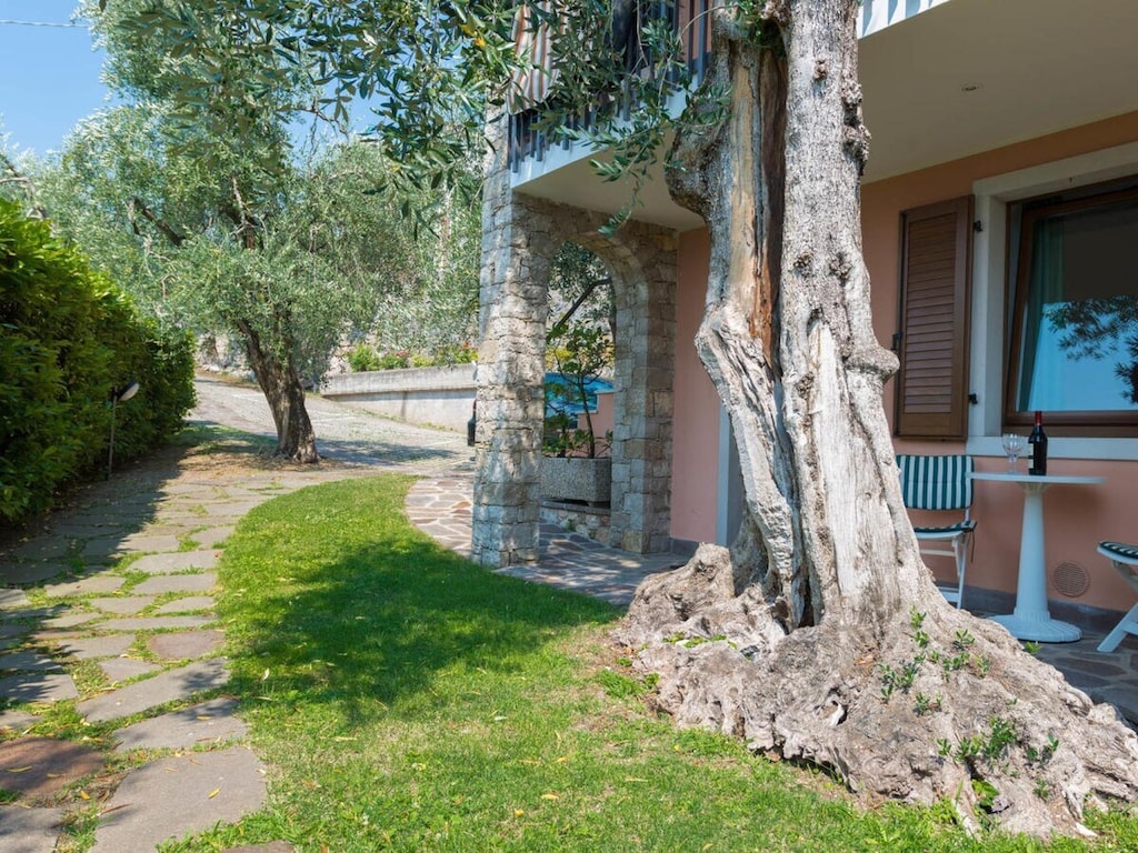 Casa Appartamenti Alin "Giardino"