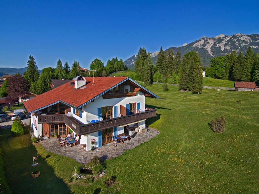 Vakantieappartement in Krün met zwembad