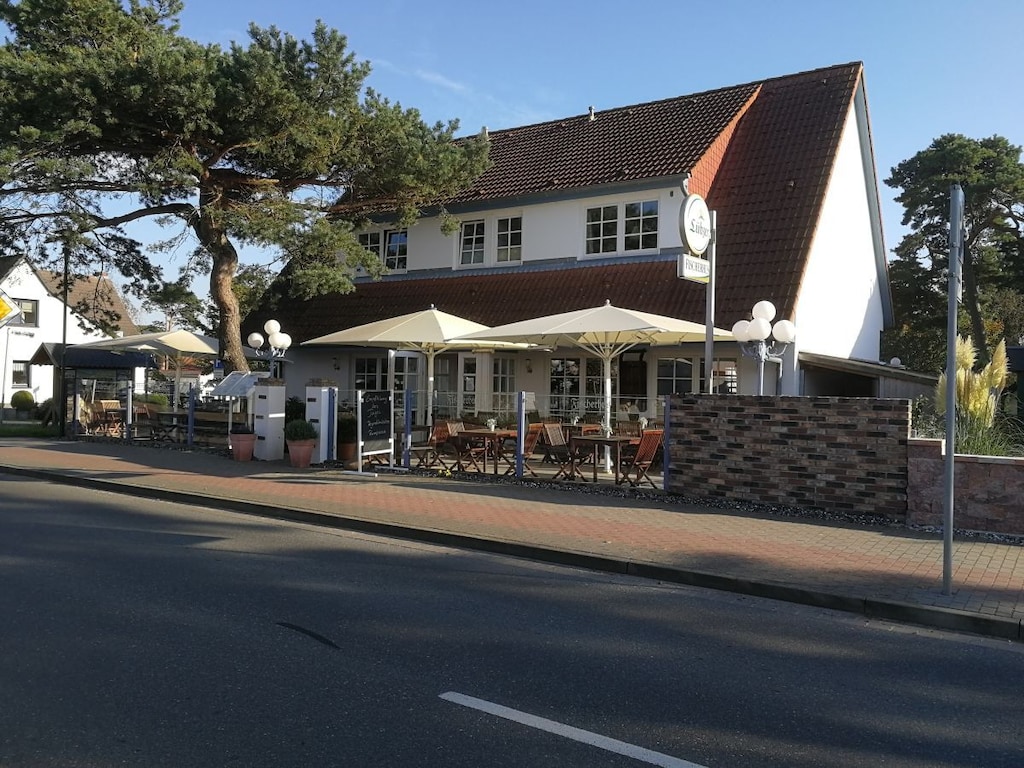 Wohnung in Glowe mit Schwimmbecken