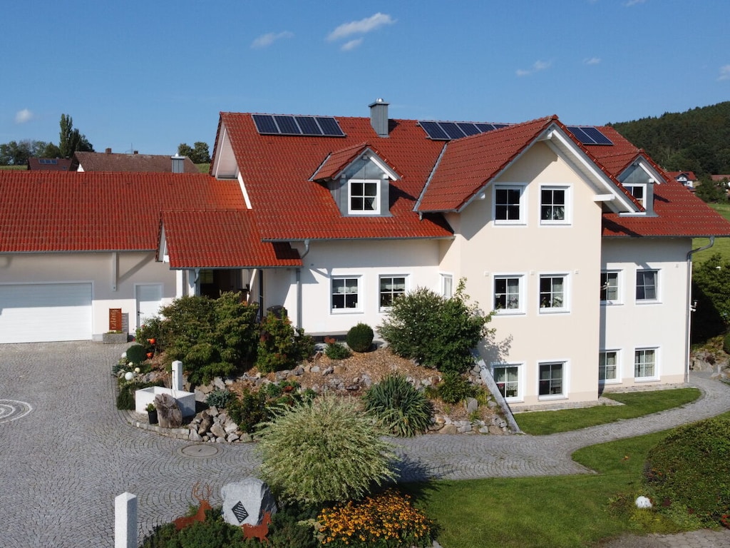 Vakantieappartement in Cham met zwembad