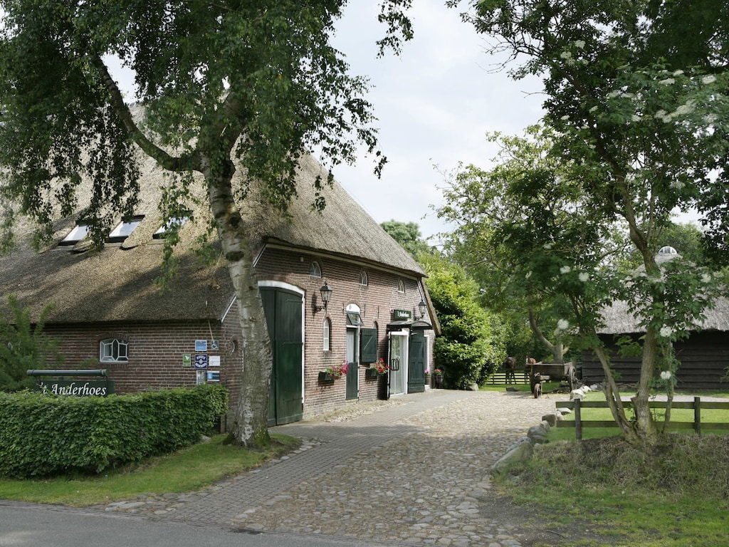 Ferienhaus in Anderen mit Schwimmbecken