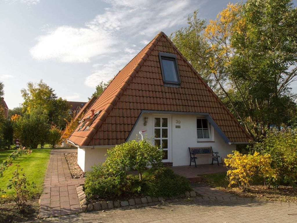 Vakantiehuis in Dorum met zwembad
