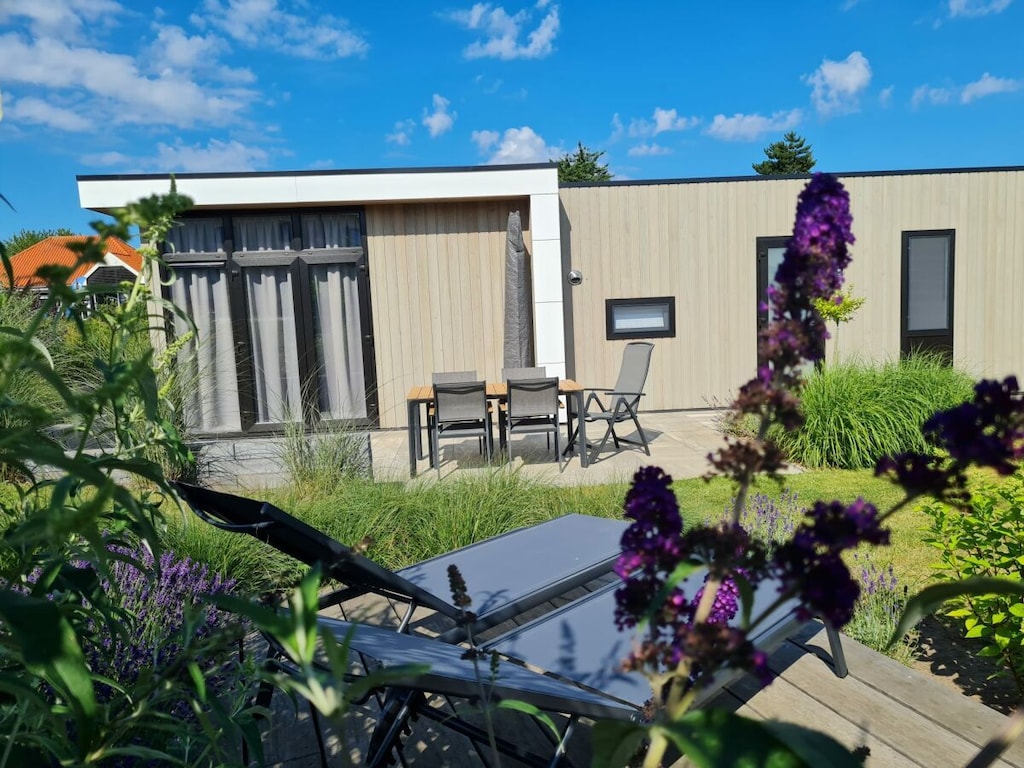 Ferienhaus in Olburgen mit Schwimmbecken