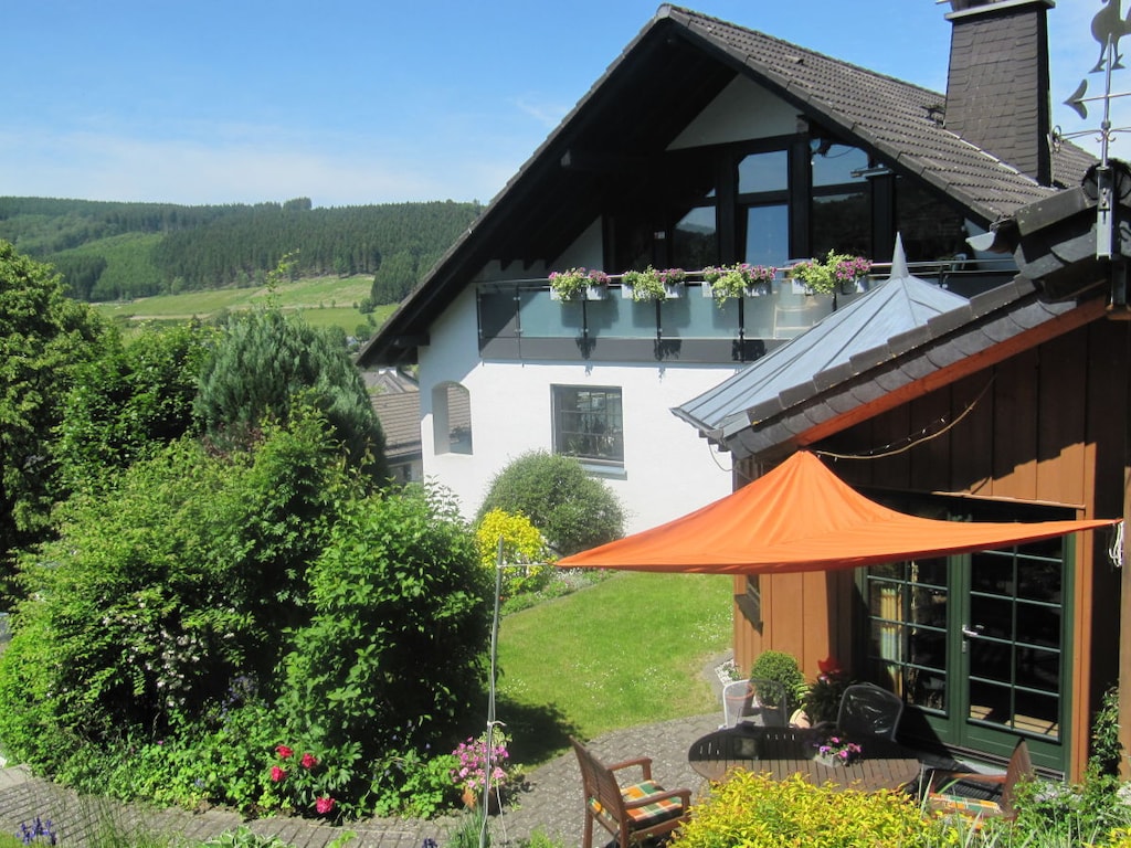 "Haus Sonnenhügel"