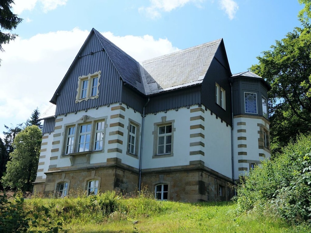 Villa in Altenberg met zwembad